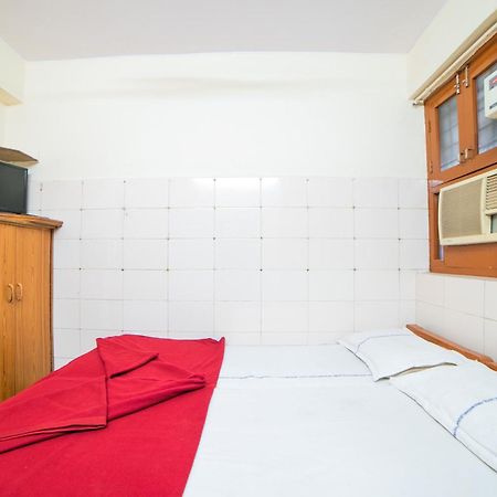 Hotel O Sree Radha Lodge Near Snow World Secunderabad Bagian luar foto